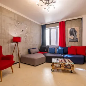  Appartamento Modern , Spacious 2br In Center